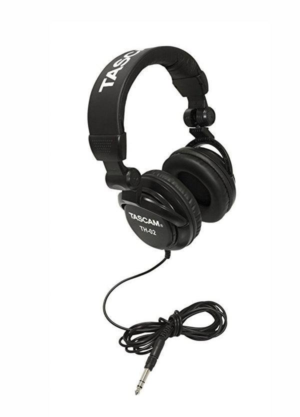 Tascam TH-02, Cuffia stereo alta potenza con medi chiari e bassi profondi, Nero