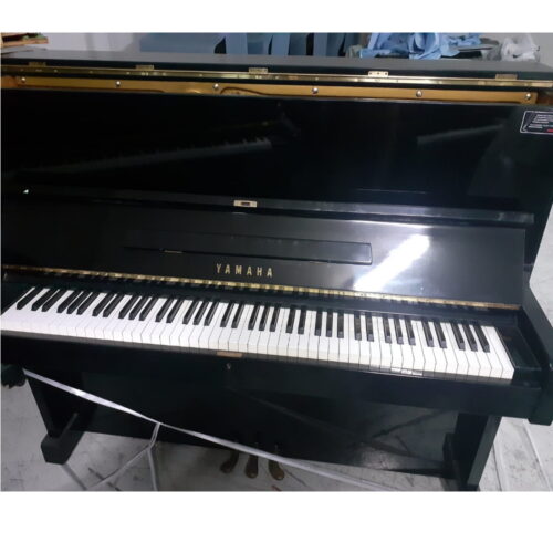 Pianoforte Yamaha U1 Rigenerato 121Cm Nero Lucido