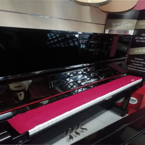 Pianoforte verticale usato ricondizionato 126cm nero lucido Fukuyama & Sons